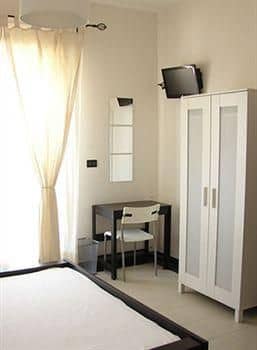Bed & Breakfast H24