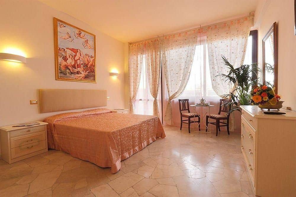 Monna Elena Bed & Breakfast
