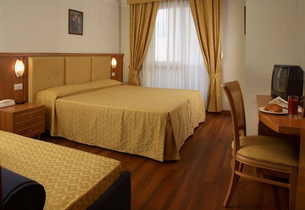 Hotel Astor
