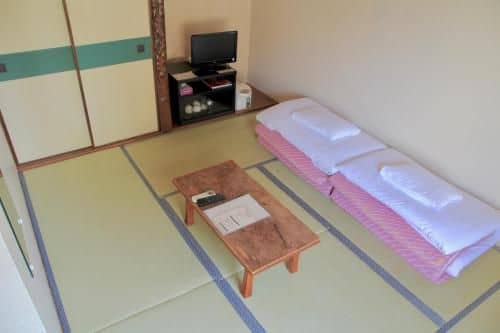 โรงแรมทอมมี่ ริช อินน์ เกียวโต โรงแรมทอมมี่ ริช อินน์ เกียวโต