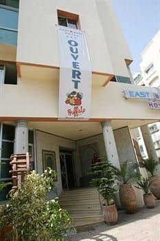 Hotel East West