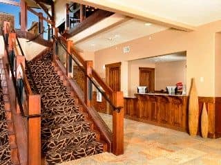 Crystal Peak Lodge