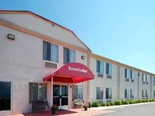 Econo Lodge Airport