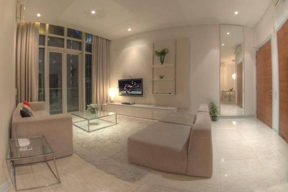 Golden Triangle Suites By Mondo
