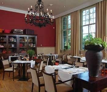 Hotel Restaurant la Sonnerie Hotel Restaurant la Sonnerie