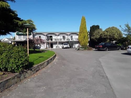 289 Midway Motel
