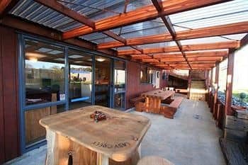 Turtle Cove Accommodation - Hostel