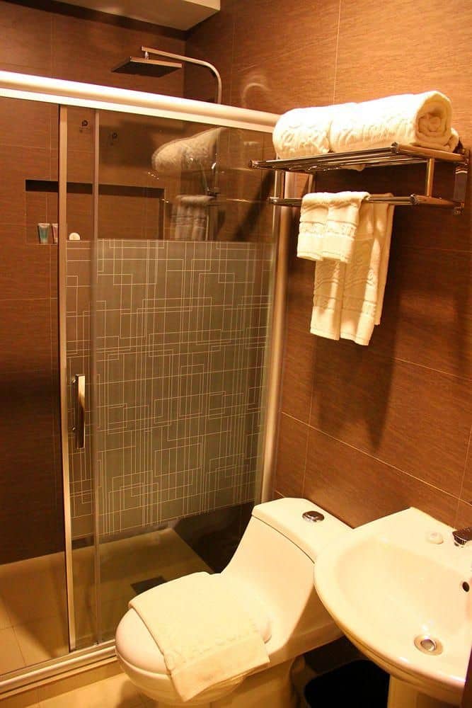 Eloisa Royal Suites