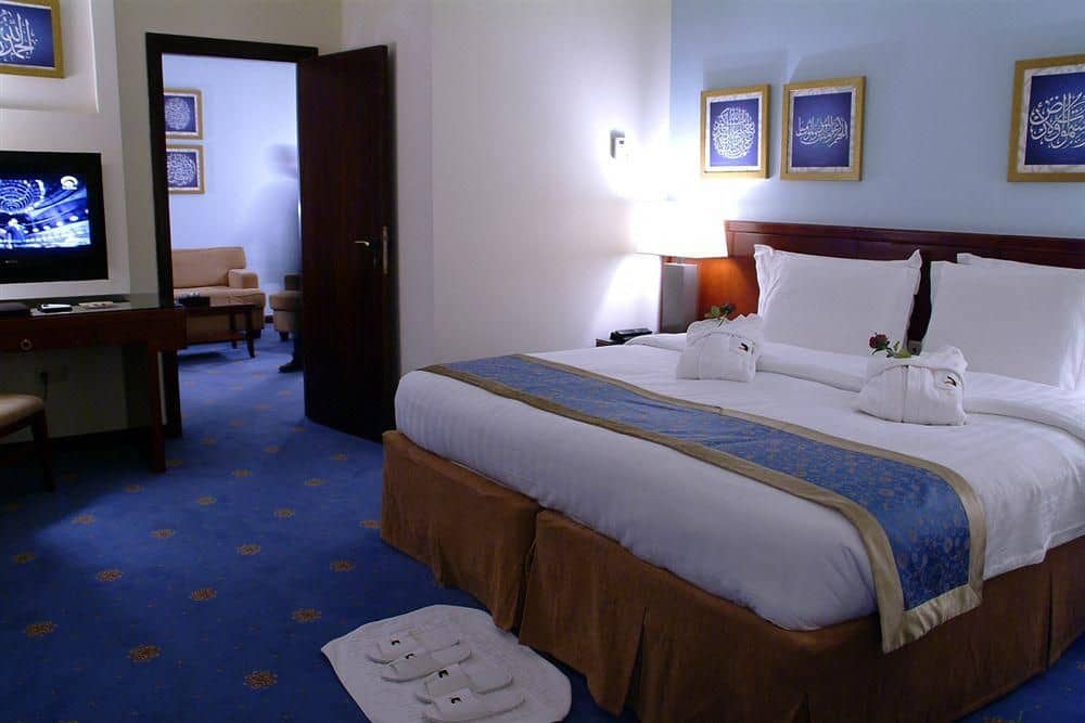 Dar Al Eiman Royal Hotel