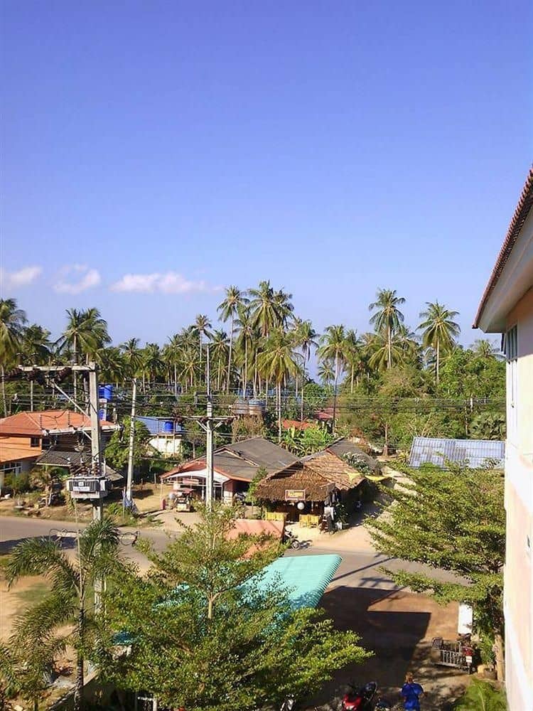 Pinky Bungalows Resort