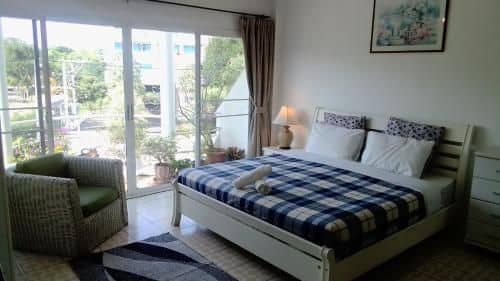 Corner Cafe Bed & Breakfast
