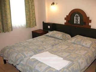 Isla Apartments