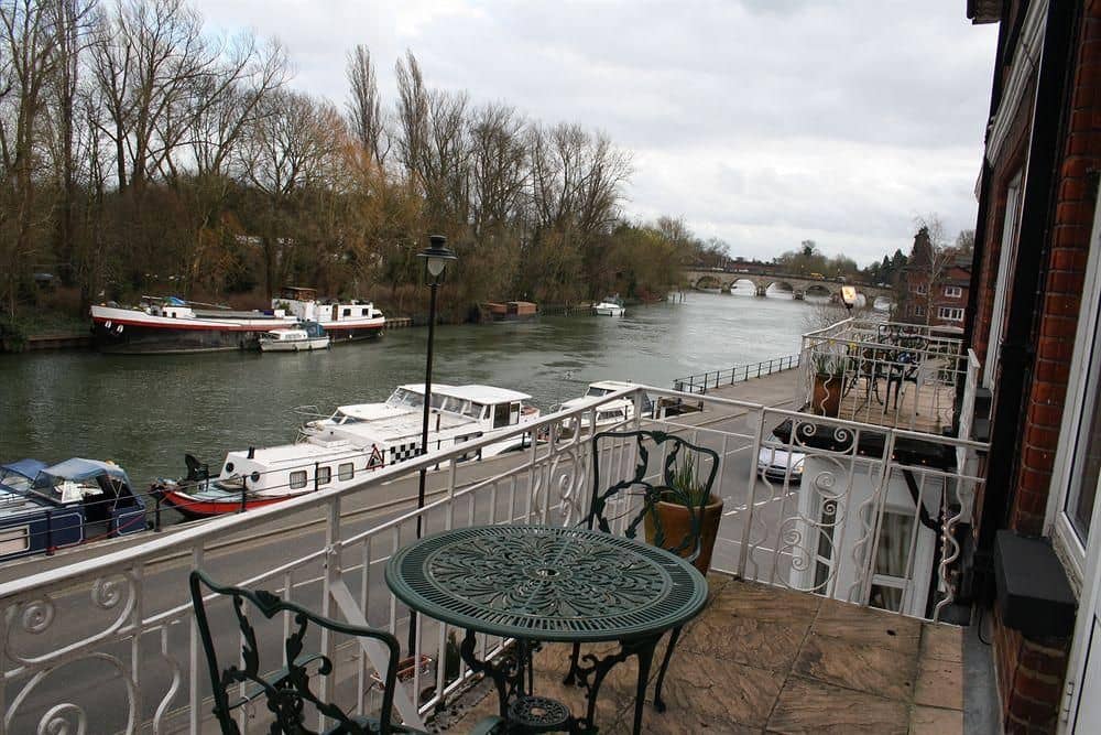 The Thames Hotel