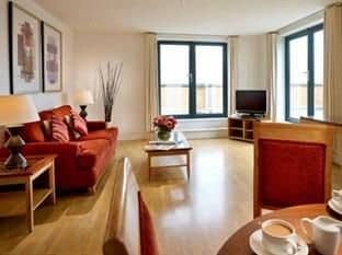 Marlin Apartments Stratford