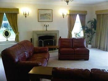 Plumpton House