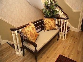 Grove Suites