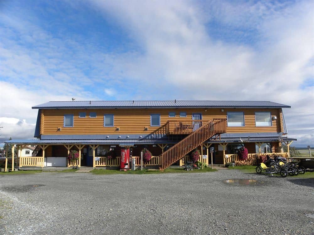 Beluga Lookout Lodge and RV Park