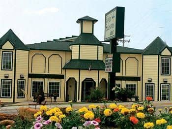 FOUR SEASONS INN