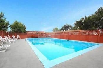 Americas Best Value Inn Mitchell
