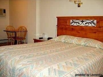 Sunset Lodge Escanaba