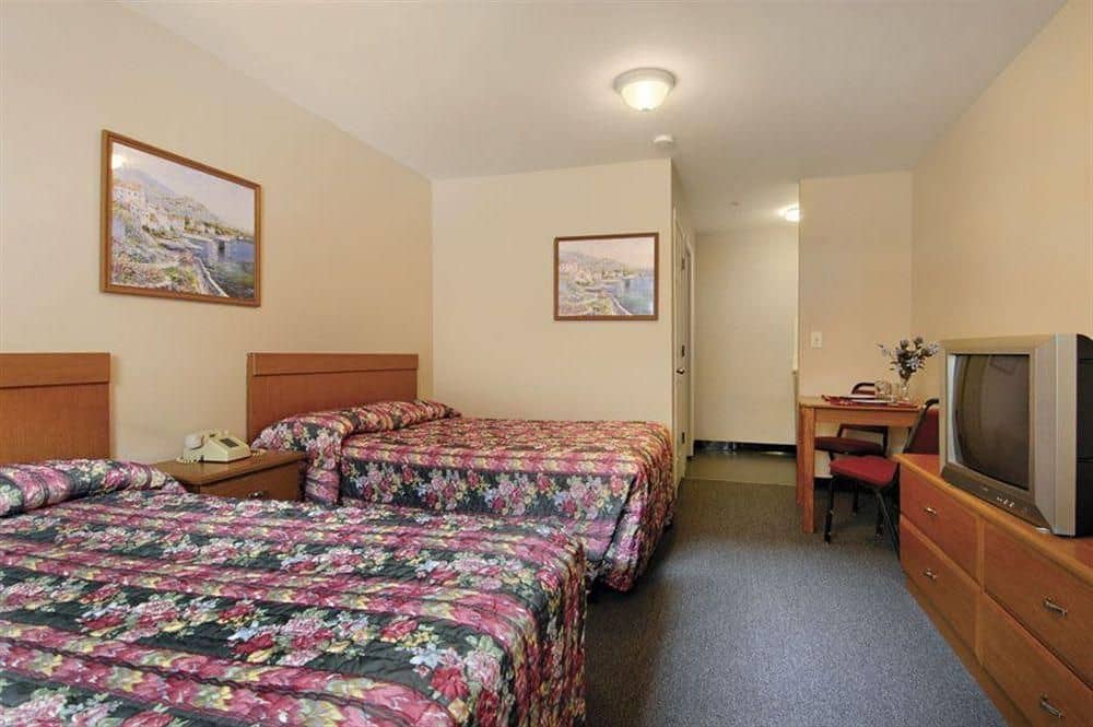 SAVANNAH SUITES GREENVILLE