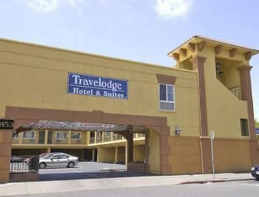 NAPA VALLEY HOTEL AND SUITES