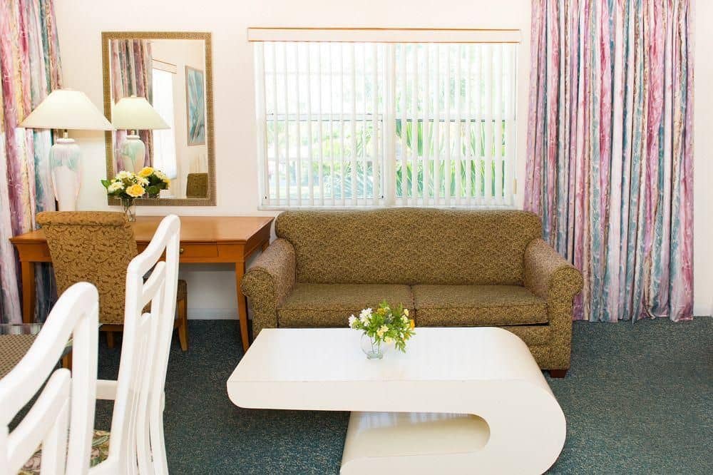 Shore Haven Resort Inn