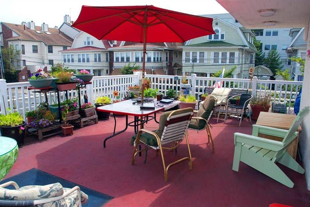 The Coral Sands Motel