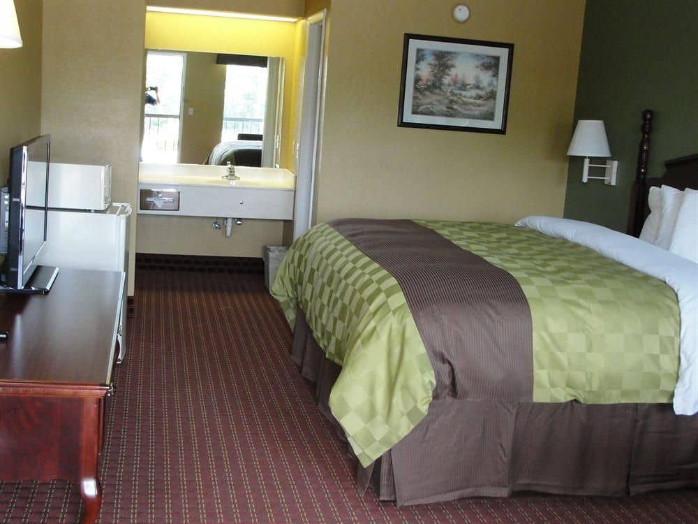 Executive Inn Opp Executive Inn Opp