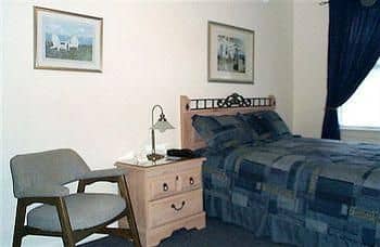 1876 Heritage Inn