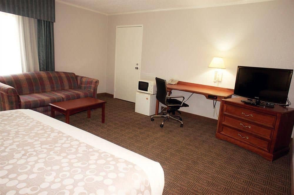 La Quinta Inn Detroit Canton La Quinta Inn Detroit Canton