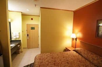 KEY WEST INN STES SOUTHAVEN