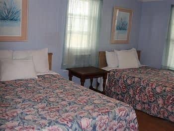Surf Villa Hotel
