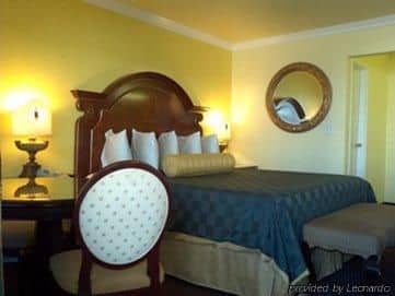 Desert Mirage Inn & Suites Desert Mirage Inn & Suites
