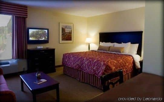 Home-Towne Suites Columbus