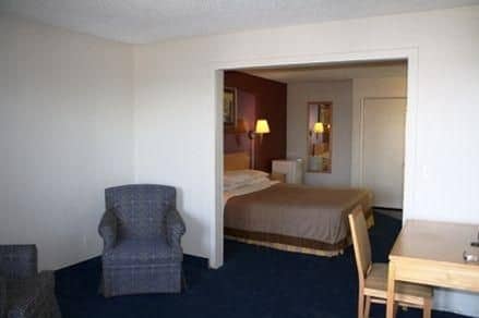Budget Inn and Suites Budget Inn and Suites