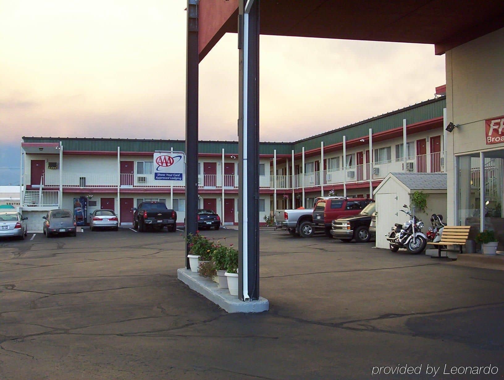 Stagecoach Motel Stagecoach Motel