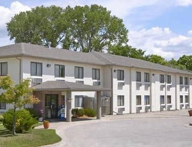 Super 8 Motel