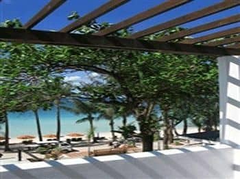 PINJALO RESORT VILLAS