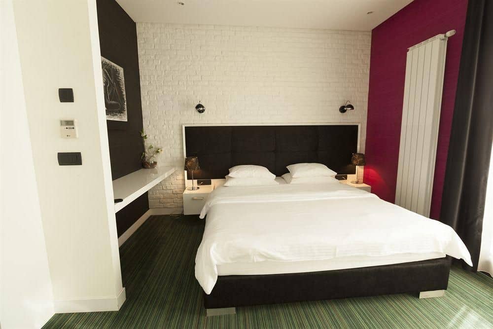 Hotel Crystal