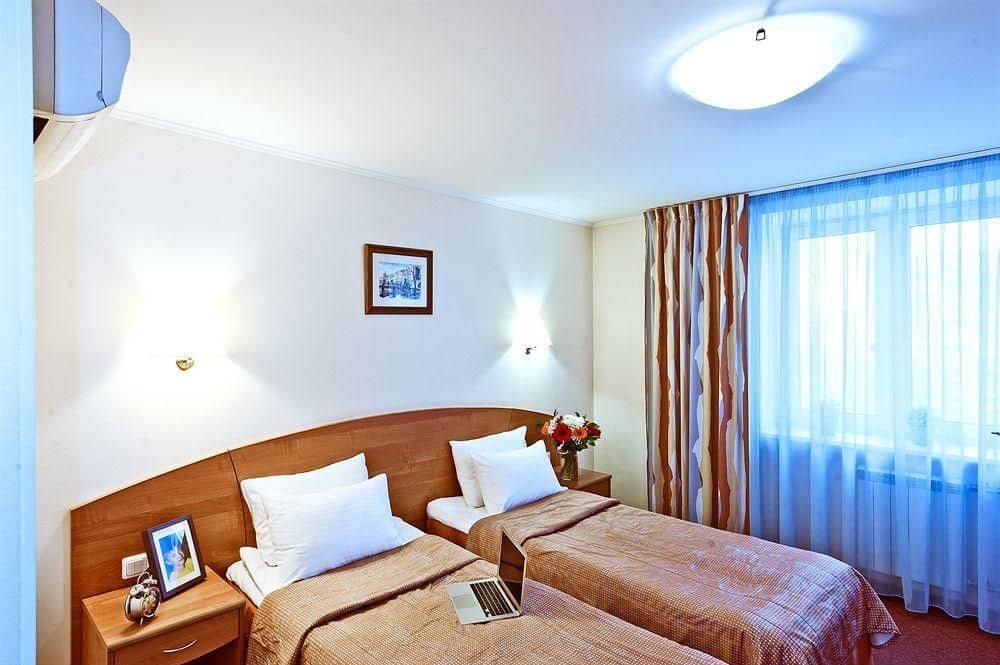 Business Hotel Karelia