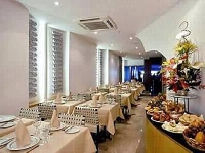 Orla Copacabana Hotel