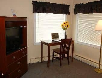 Howard Johnson Inn Woodstock