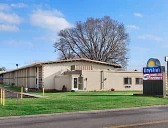 Days Inn Bloomington West
