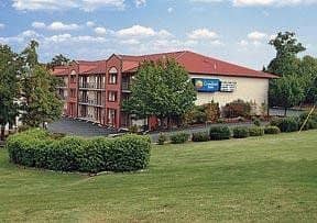 Comfort Inn West