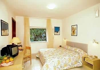 Amalfi Hotel