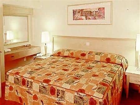 Suites Hotel Knowsley
