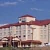 Holiday Inn Suites Airportuniversity