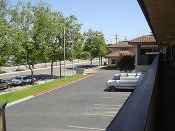 Howard Johnson Express Inn