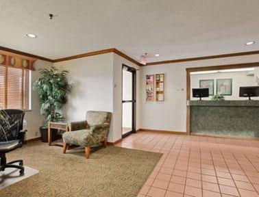 Super 8 Peoria Super 8 Peoria